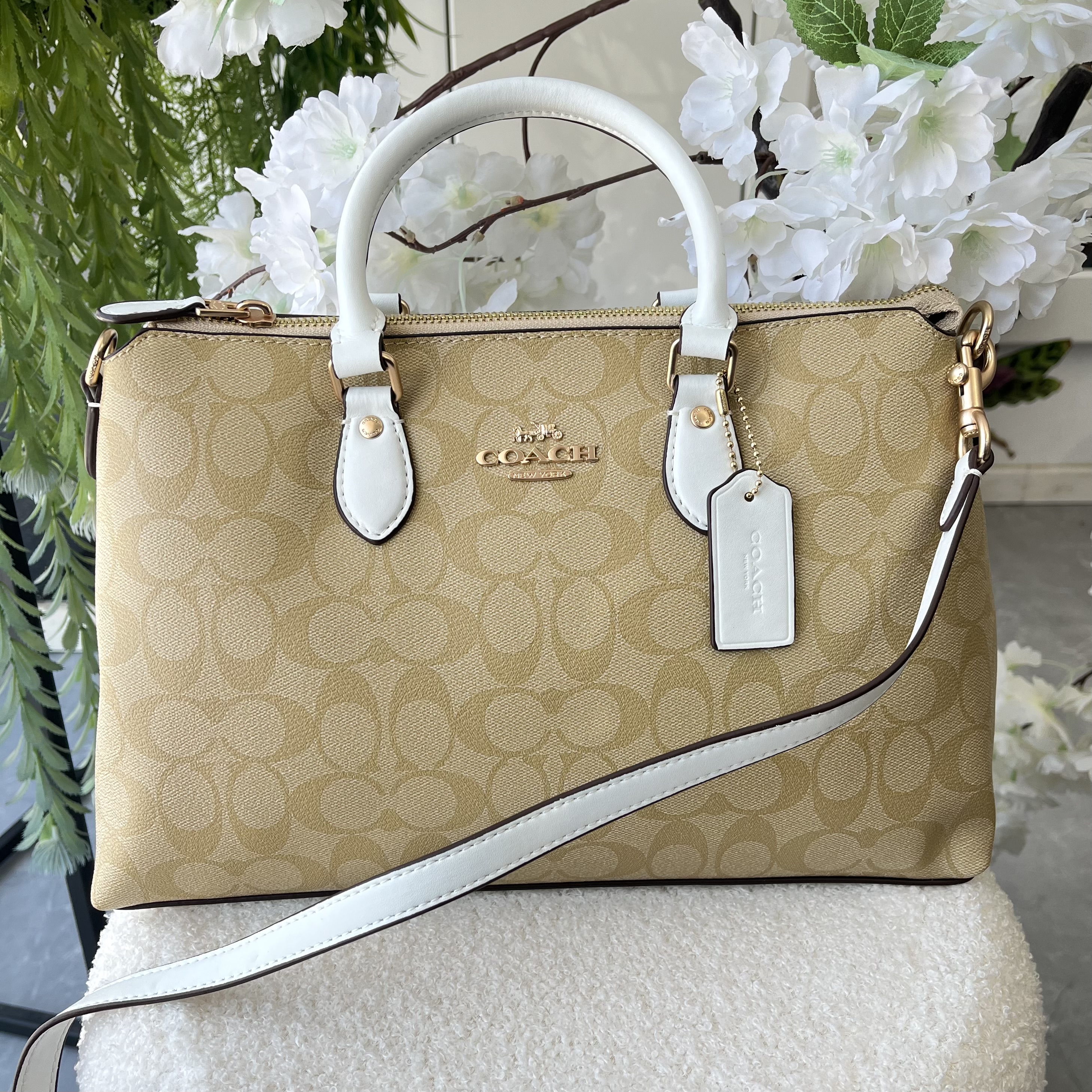 COACH-158